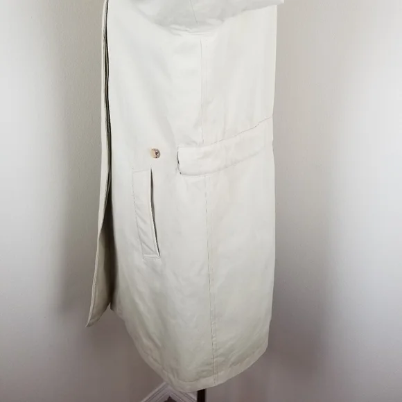 BURBERRY Beige Car Coat Size 12 PRISTINE Condition
